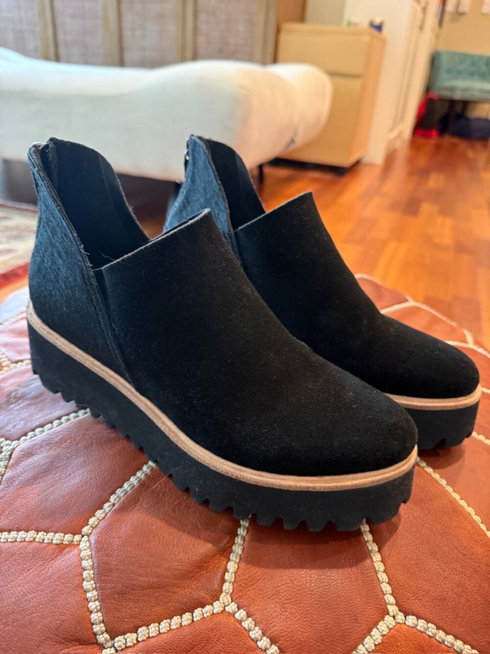 ALL BLACK Black Suede Lug Sole Platform Ankle Booties Women's EU 38